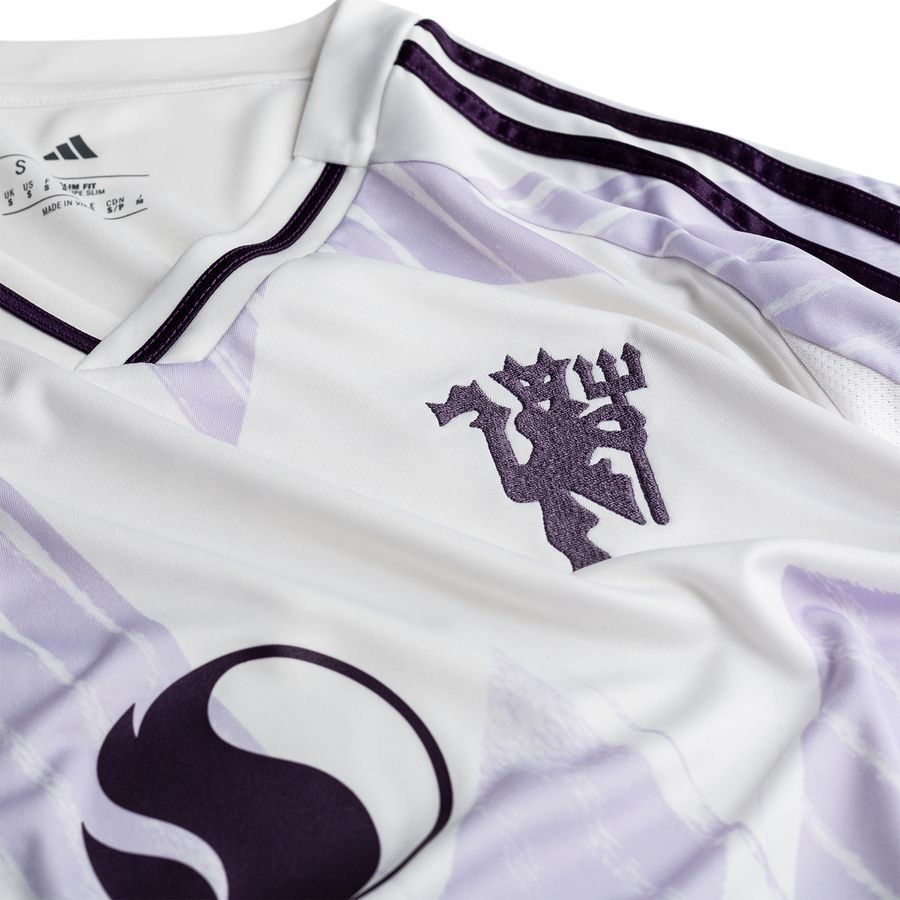 Manchester United Away Shirt 2025/26 - Men's-SoccerKits Hub | Buy Soccer Jerseys Online